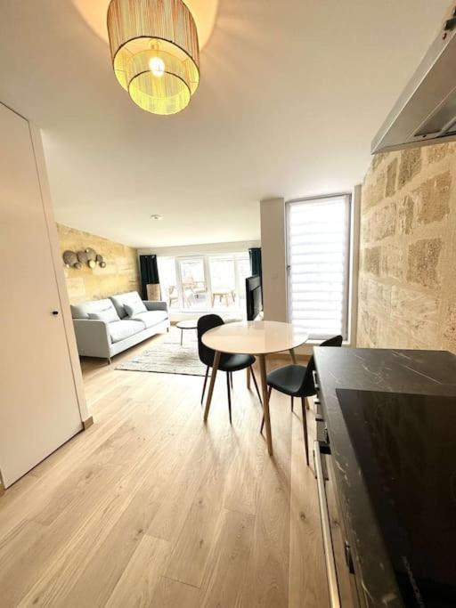 5- Hypercentre - 4Pers - Clim - Terrasse - Netflix Lägenhet Libourne Exteriör bild